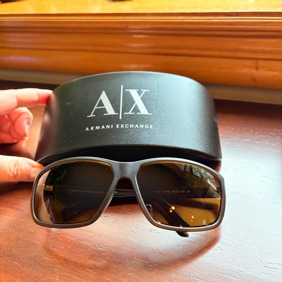 AlX Armani Exchange AX 4033814473 62口14 125 3N Dark Brown Sunglasses Great